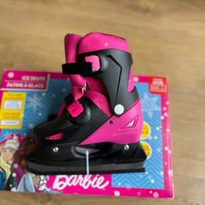 Barbie skating shoes